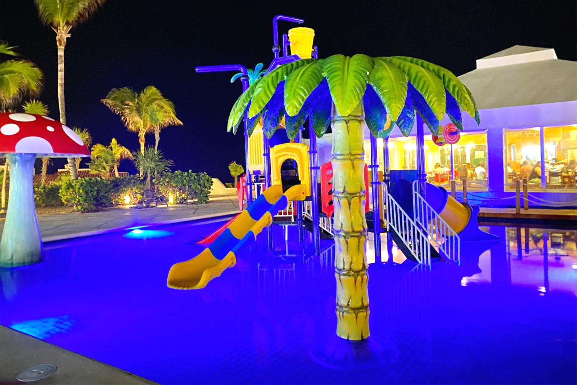 Beach, Fun & Relax At The Hotel Zone In Cancún Exterior foto